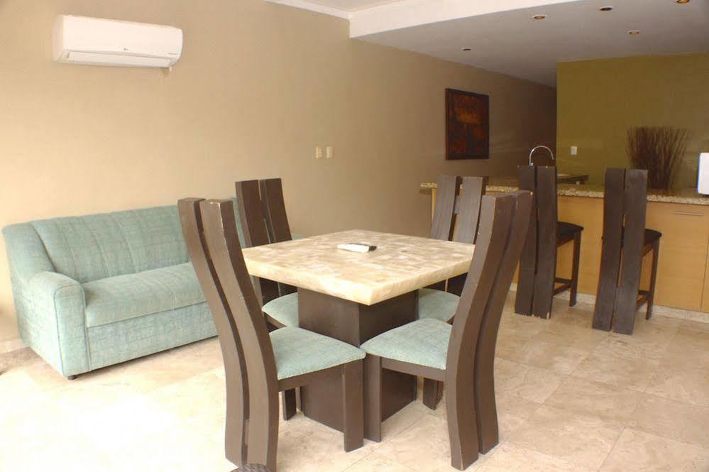 بلايا ديل كارمن Ocean Plaza Condos المظهر الخارجي الصورة
